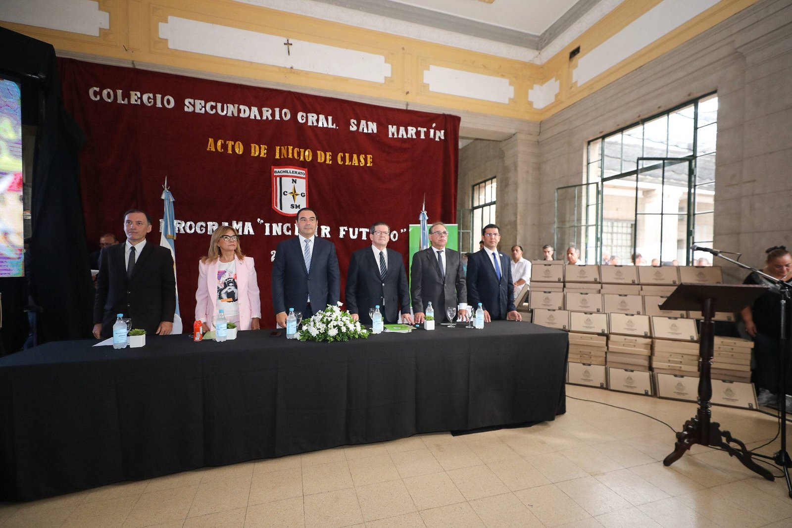 En el Colegio Nacional, Valdés inauguró el Ciclo lectivo 2024