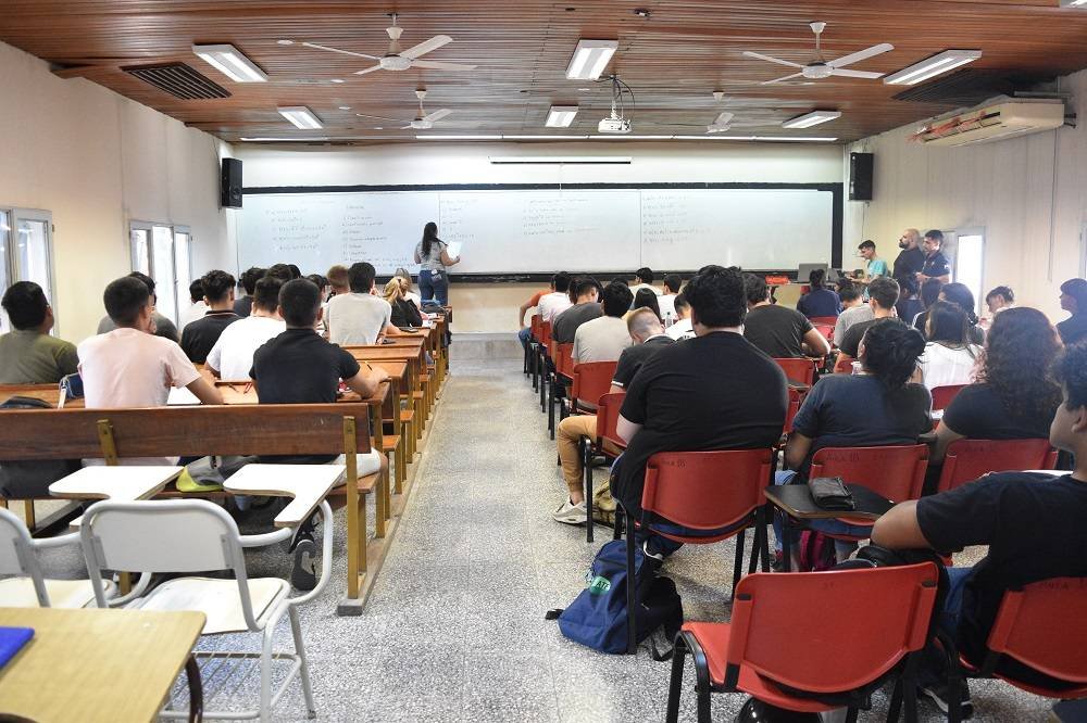 La UNNE sumó 13.743 estudiantes en sus períodos principales de inscripción