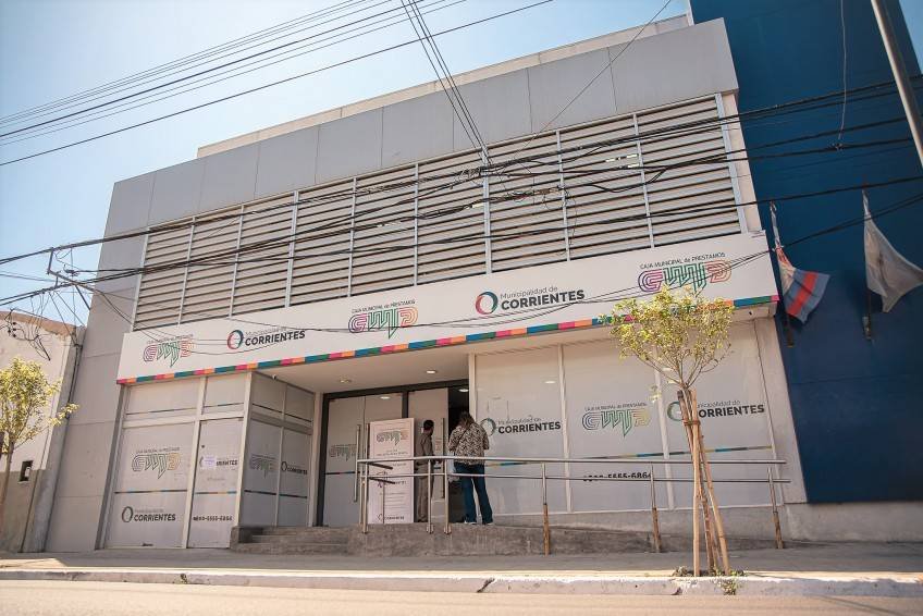 Con aumento: este lunes 31 comienza el pago de sueldos a municipales