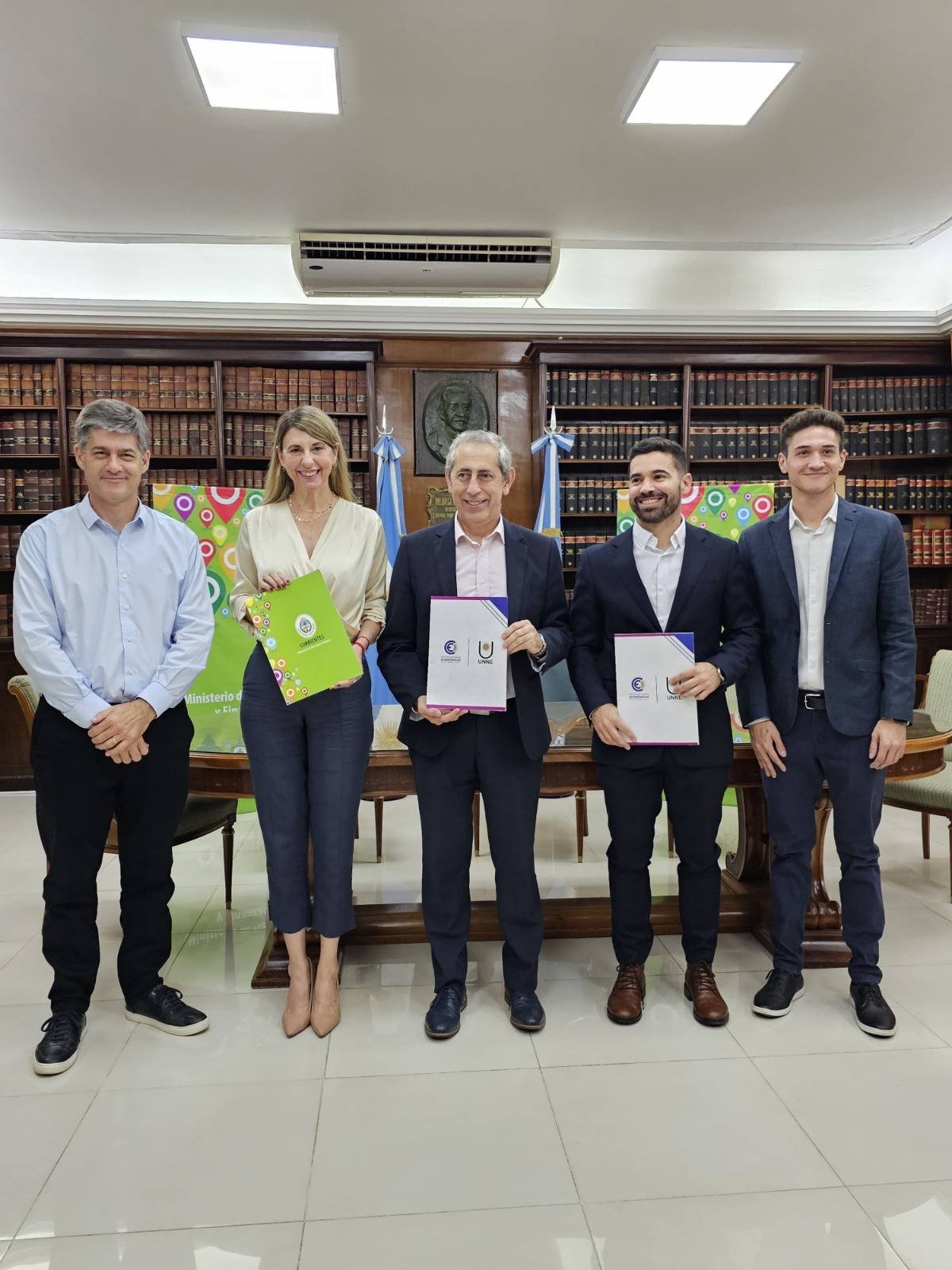 Gobierno de Corrientes y UNNE convenian apoyo en relevamientos y nuevas pasantías