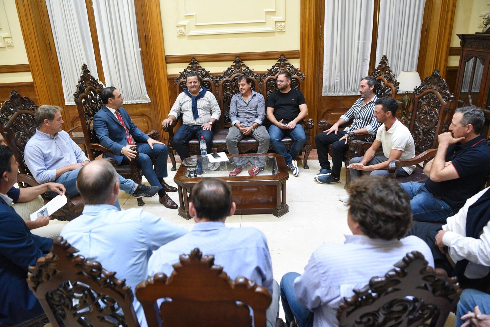 Valdés recibió a la Cooperativa TICCIM de Mocoretá para charlar sobre un nuevo plan de inversión