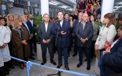 Valdés inauguró el Mercado por Ex Vía