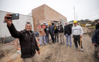 El Gobernador visitó el nuevo Hogar Escuela