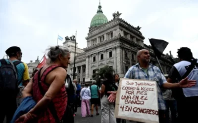 Marcha de jubilados tras la condena a Cristina